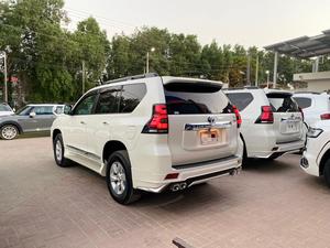 Toyota Prado TX
Model: 2019
Mileage: 24,000 km
Reg: 2025 khi

*7 seater 
*Beige room

Calling and Visiting Hours

Monday to Saturday

11:00 AM to 7:00 PM