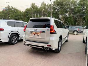 Toyota Prado TX
Model: 2019
Mileage: 24,000 km
Reg: 2025 khi

*7 seater 
*Beige room

Calling and Visiting Hours

Monday to Saturday

11:00 AM to 7:00 PM