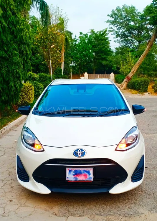 Toyota Aqua 2018 for Sale in Mardan Image-1