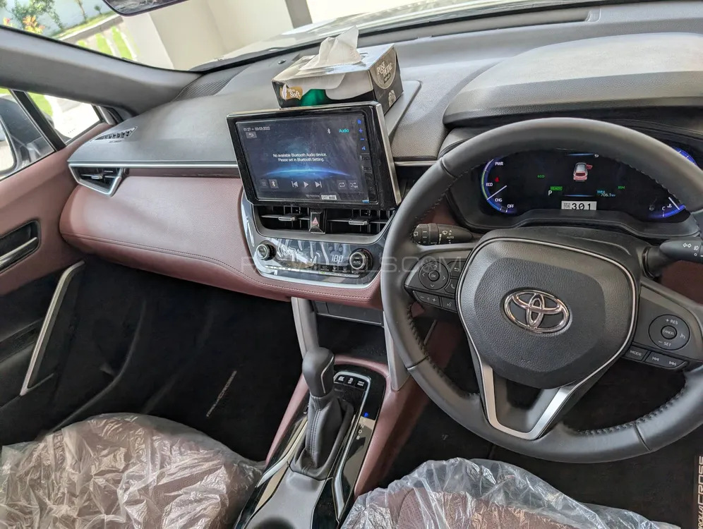 Toyota Corolla Cross 2025 for Sale in Muzaffar Gargh Toyota Corolla Cross 2025 for Sale in Muzaffar Gargh Image-8