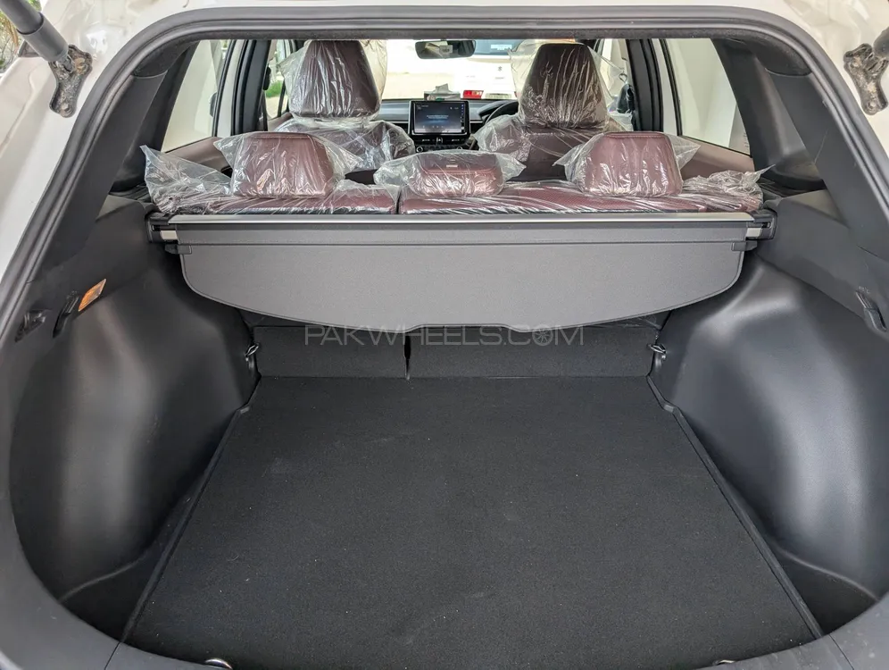 Toyota Corolla Cross 2025 for Sale in Muzaffar Gargh Toyota Corolla Cross 2025 for Sale in Muzaffar Gargh Image-12