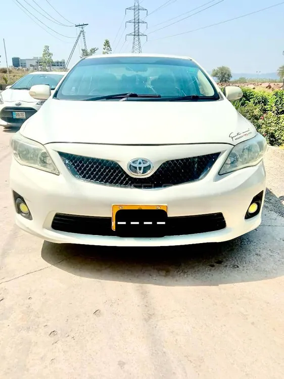 Toyota Corolla 2011 for Sale in Kohat Image-1