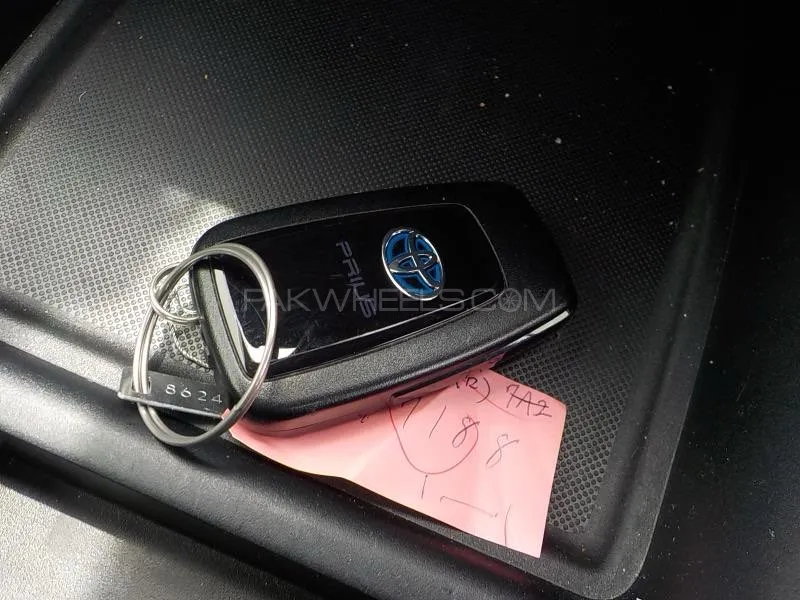 Toyota Prius 2020 for Sale in Arifwala Toyota Prius 2020 for Sale in Arifwala Image-12