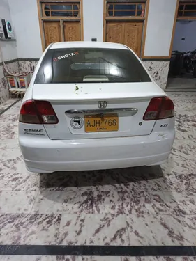 Honda Civic EXi 2005