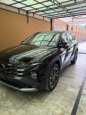 Hyundai Tucson Hybrid Signature 2025