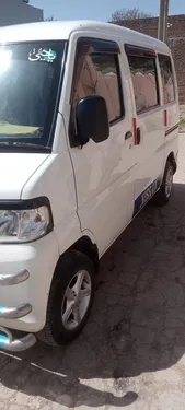 Nissan Clipper 2018