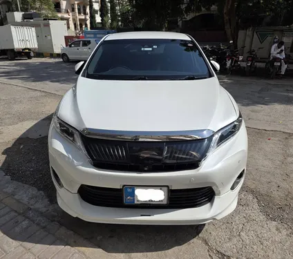 Toyota Harrier Hybrid Premium Advanced Package 2015