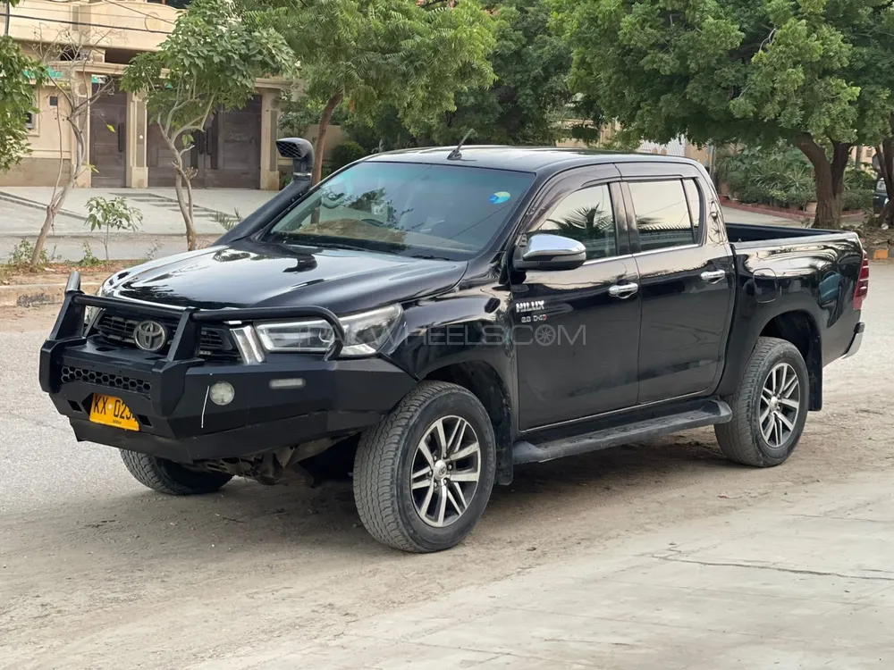 Toyota Hilux 2018 for Sale in Karachi Image-1