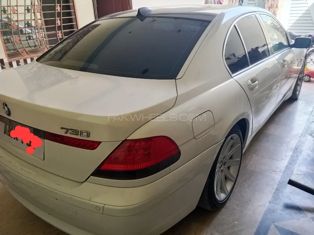 بی ایم ڈبلیو 7 سیریز 2005 for Sale in صادق آباد بی ایم ڈبلیو 7 سیریز 2005 for Sale in صادق آباد Image-5