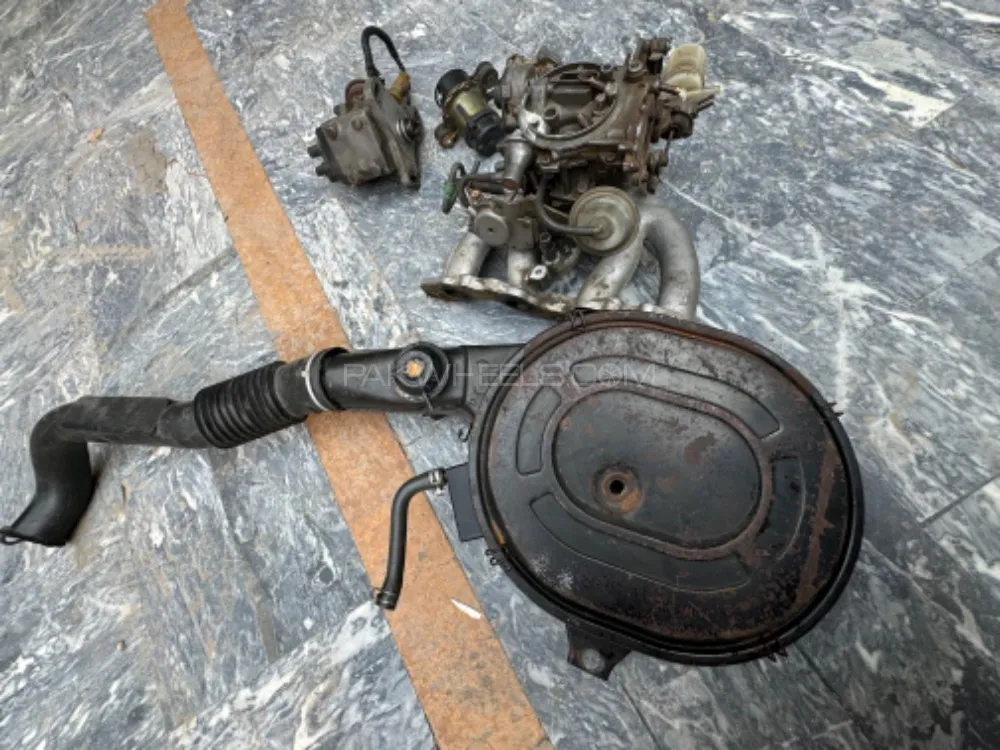 D12/13 Honda Civic Carburettor parts Image-1