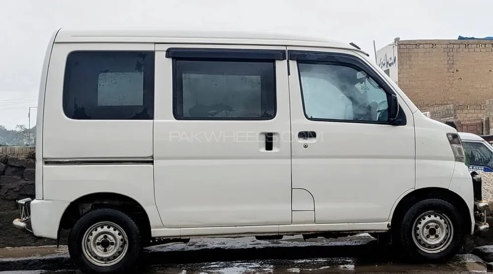 Daihatsu Hijet 2018 for Sale in Karachi Daihatsu Hijet 2018 for Sale in Karachi Image-4