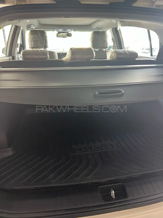 KIA Sportage 2020 for Sale in Peshawar KIA Sportage 2020 for Sale in Peshawar Image-6