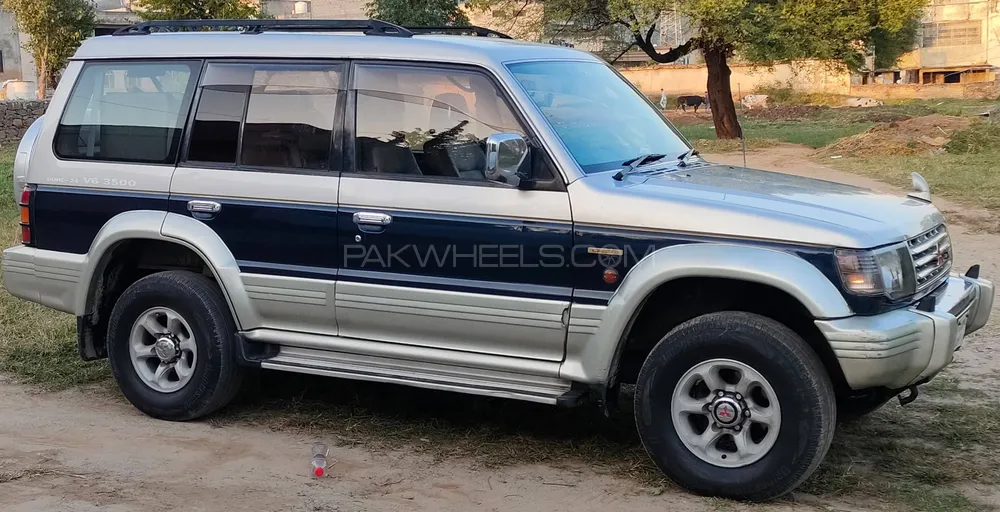 Mitsubishi Pajero 1992 for Sale in Islamabad Mitsubishi Pajero 1992 for Sale in Islamabad Image-3