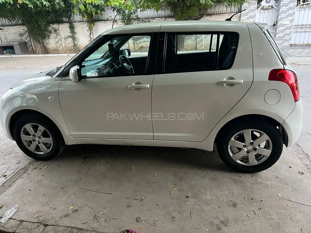 Suzuki Swift 2018 for Sale in Lahore Suzuki Swift 2018 for Sale in Lahore Image-7