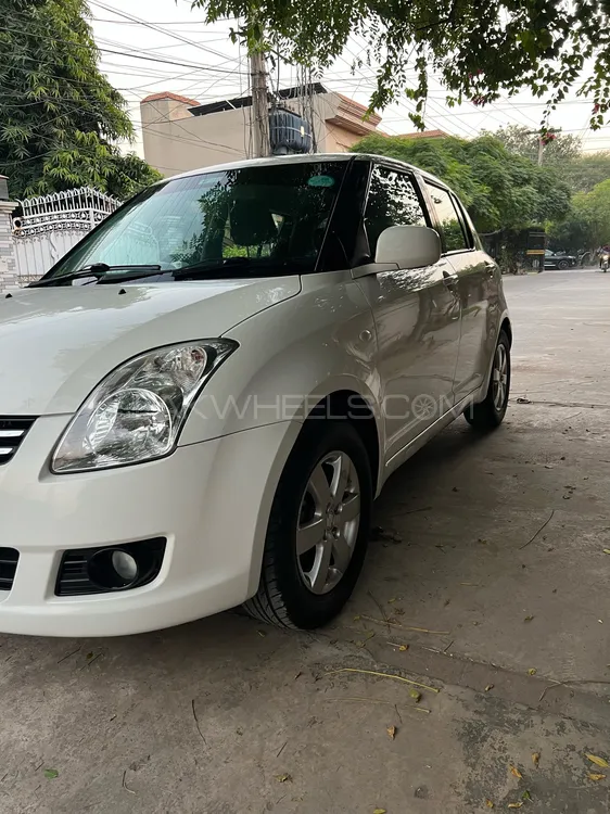 Suzuki Swift 2018 for Sale in Lahore Suzuki Swift 2018 for Sale in Lahore Image-4