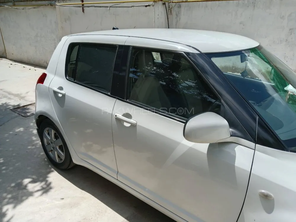 Suzuki Swift 2018 for Sale in Karachi Suzuki Swift 2018 for Sale in Karachi Image-8