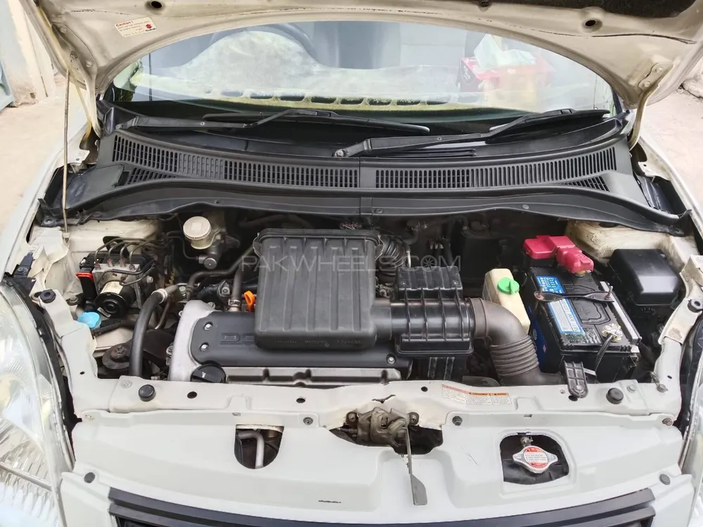Suzuki Swift 2018 for Sale in Karachi Suzuki Swift 2018 for Sale in Karachi Image-16