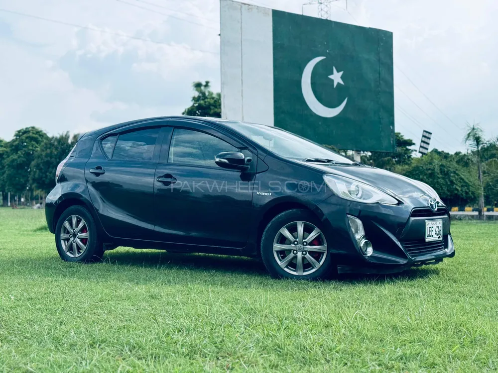 Toyota Aqua 2014 for Sale in Islamabad Image-1