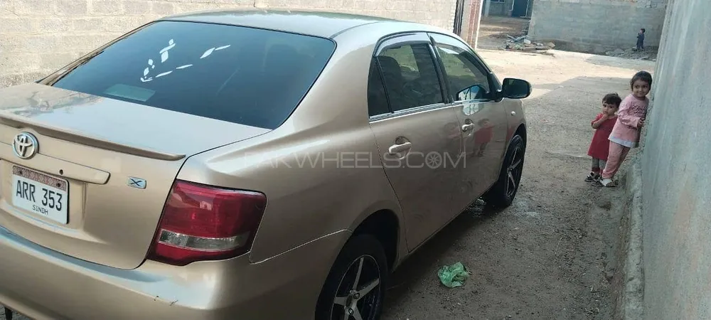 Toyota Corolla Axio 2006 for Sale in Mardan Image-1