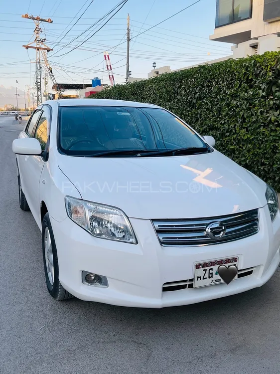 Toyota Corolla Axio 2007 for Sale in Quetta Image-1