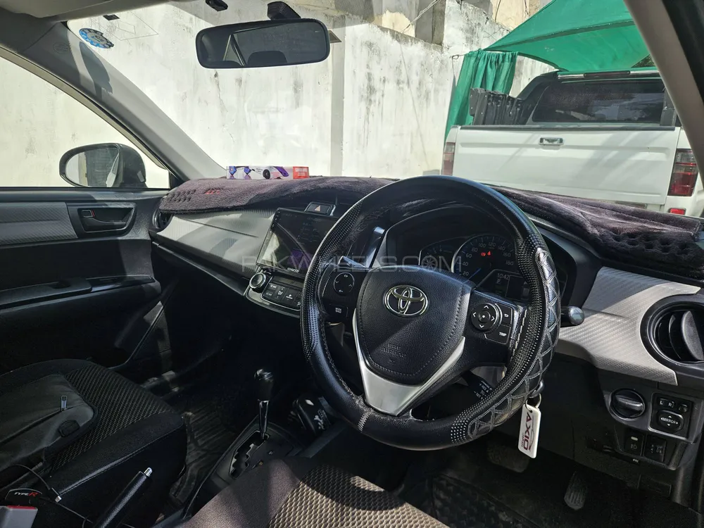 Toyota Corolla Axio 2013 for Sale in Sargodha Toyota Corolla Axio 2013 for Sale in Sargodha Image-6