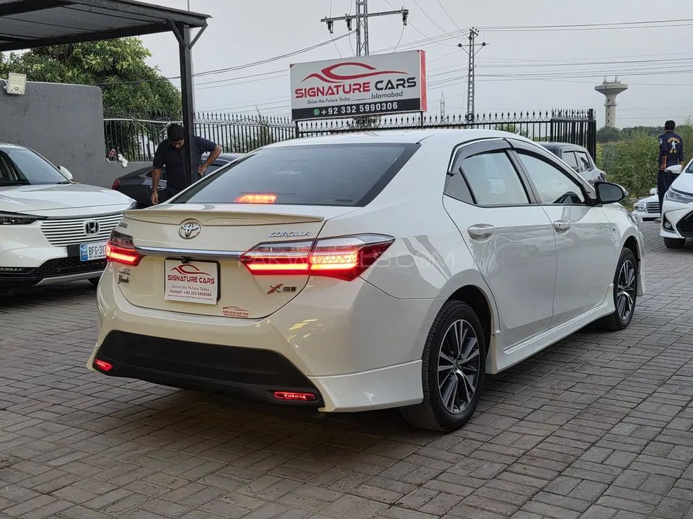 Toyota Corolla 2018 for Sale in Islamabad Toyota Corolla 2018 for Sale in Islamabad Image-5
