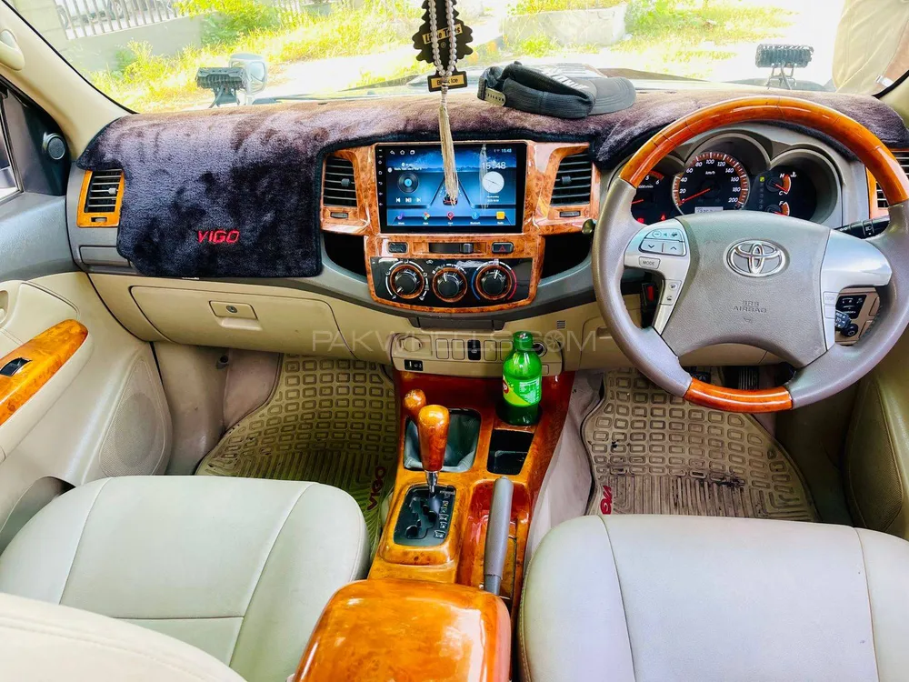 Toyota Hilux 2013 for Sale in Islamabad Toyota Hilux 2013 for Sale in Islamabad Image-15