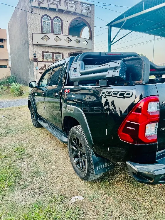Toyota Hilux 2023 for Sale in Islamabad Toyota Hilux 2023 for Sale in Islamabad Image-4