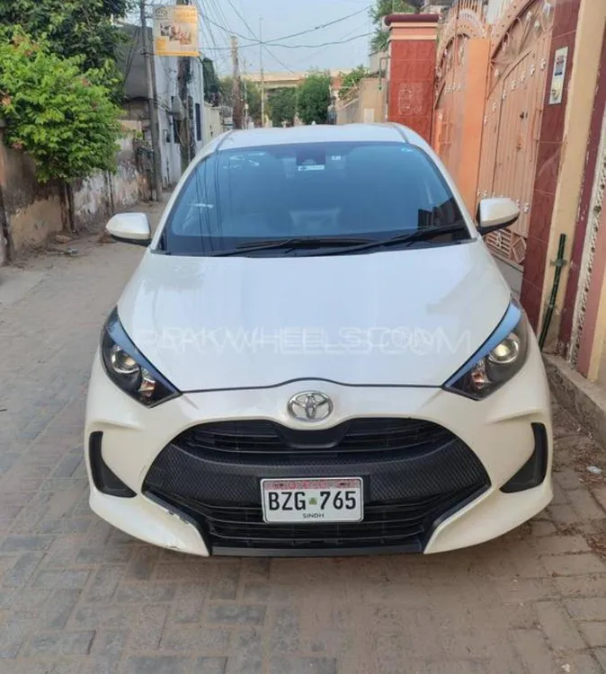 Toyota Yaris Hatchback 2020 for Sale in Multan Toyota Yaris Hatchback 2020 for Sale in Multan Image-1