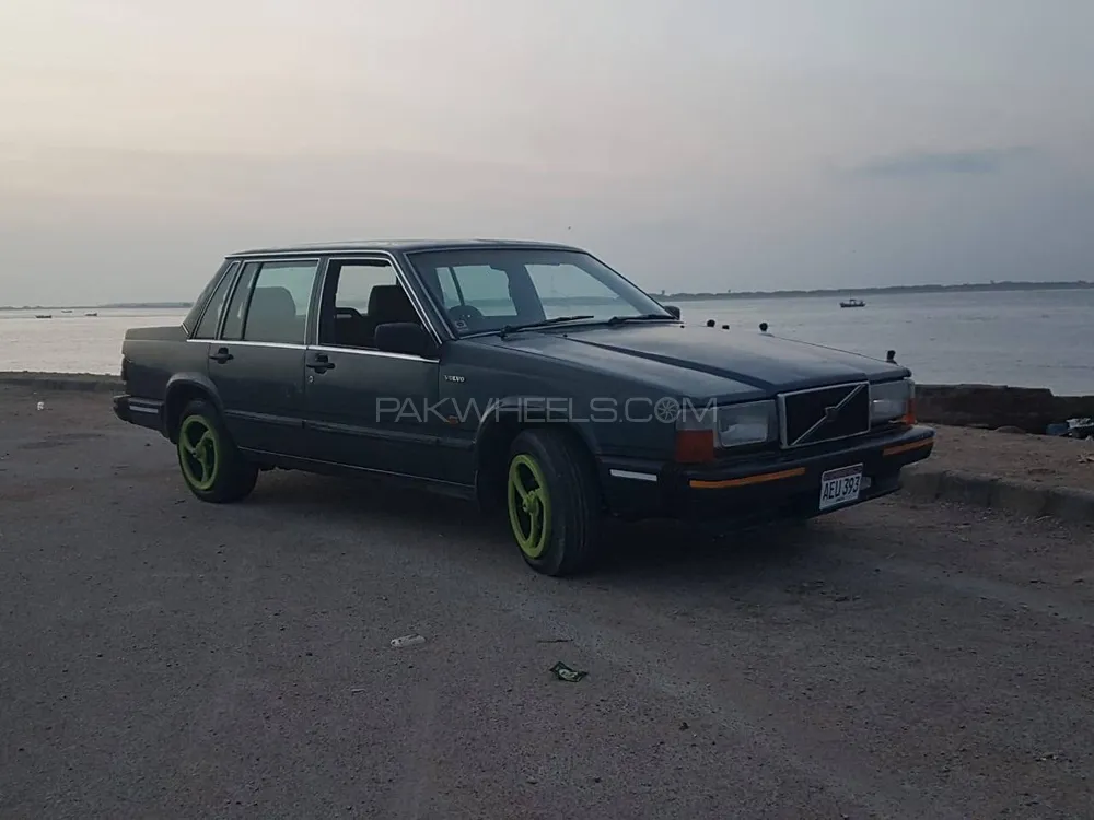 Volvo XC60 1988 for Sale in Karachi Image-1