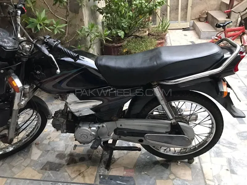 Yamaha YD-100 Junoon 2011 for Sale Yamaha YD-100 Junoon 2011 for Sale Image-7