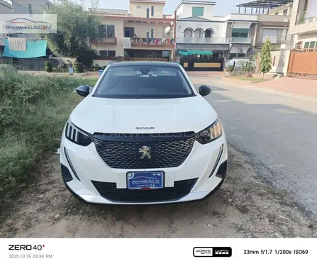 Peugeot 2008 Allure 2024