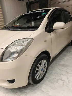 Toyota Vitz 2005