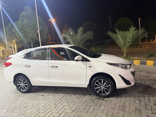 Toyota Yaris Sedan ATIV X CVT 1.5 2020