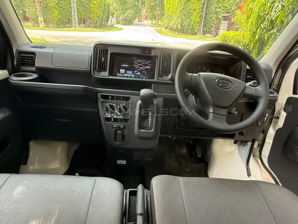 Daihatsu Hijet 2020 for Sale in Lahore Daihatsu Hijet 2020 for Sale in Lahore Image-4