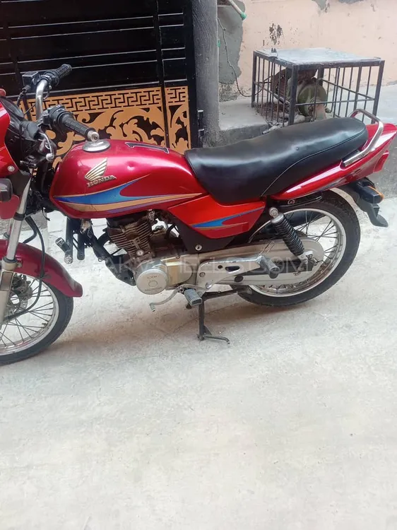 Honda CG 125 Deluxe 2009 for Sale Image-1