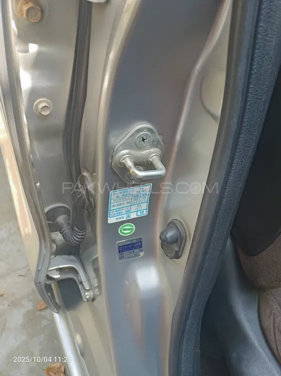 Honda Stream 2006 for Sale in Rahim Yar Khan Honda Stream 2006 for Sale in Rahim Yar Khan Image-12