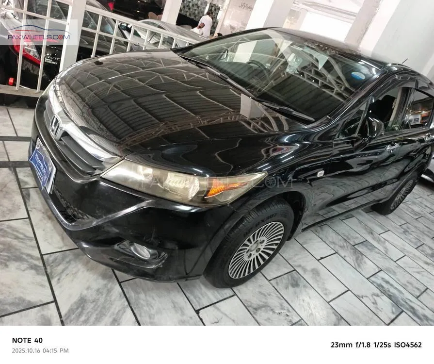 ہونڈا اسٹریم 2007 for Sale in پشاور ہونڈا اسٹریم 2007 for Sale in پشاور Image-3