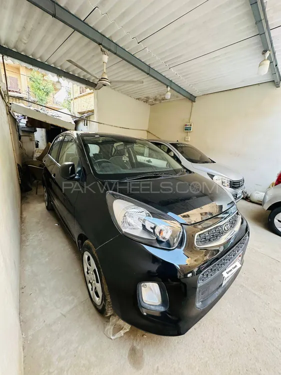KIA Picanto 2023 for Sale in Karachi KIA Picanto 2023 for Sale in Karachi Image-3