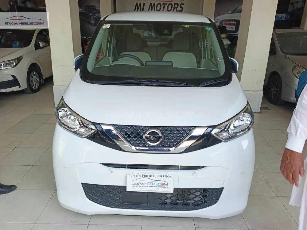 Nissan Dayz 2023 for Sale in Lahore Image-1