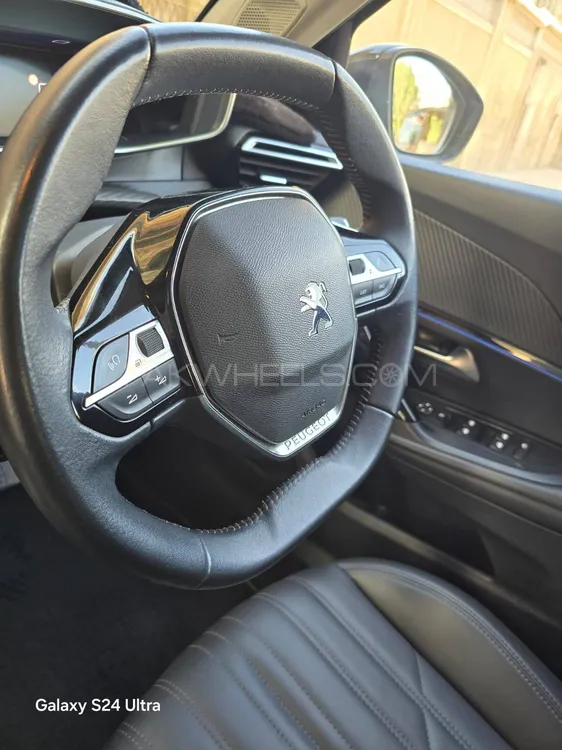 Peugeot 2008 2023 for Sale in Karachi Peugeot 2008 2023 for Sale in Karachi Image-14
