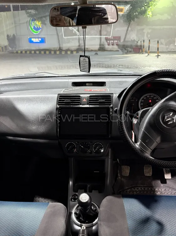 Suzuki Swift 2011 for Sale in Peshawar Suzuki Swift 2011 for Sale in Peshawar Image-11