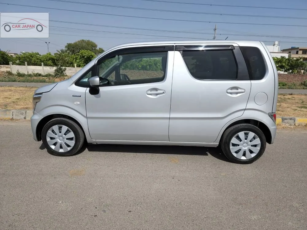 Suzuki Wagon R 2022 for Sale in Lahore Suzuki Wagon R 2022 for Sale in Lahore Image-10