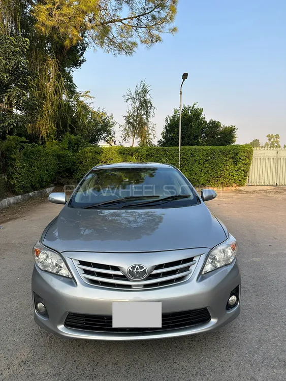 Toyota Corolla 2013 for Sale in Islamabad Image-1
