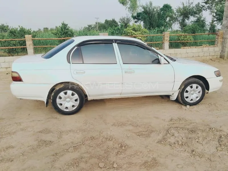 Toyota Corolla 2001 for Sale in Jhang Image-1
