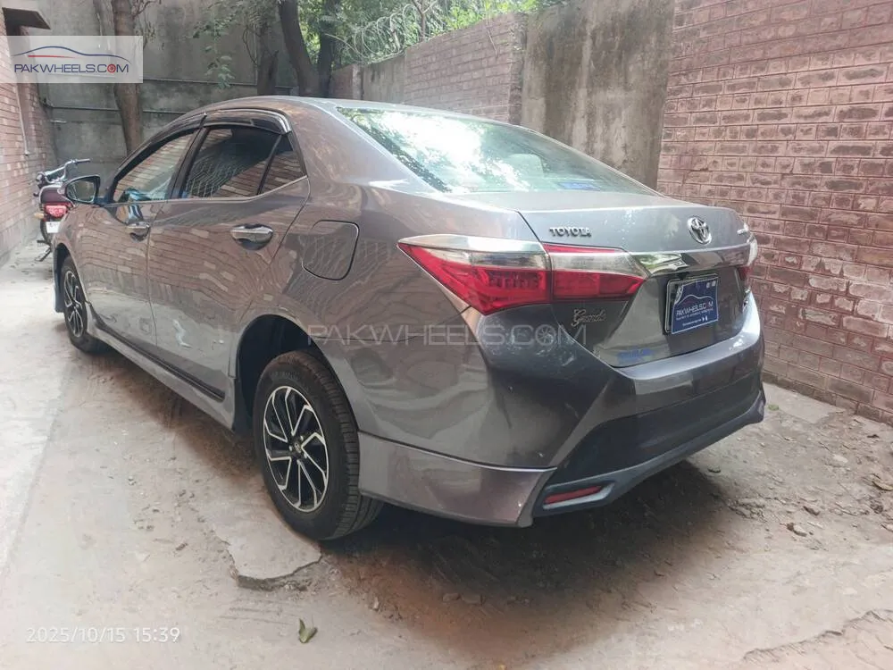 Toyota Corolla 2014 for Sale in Lahore Toyota Corolla 2014 for Sale in Lahore Image-6