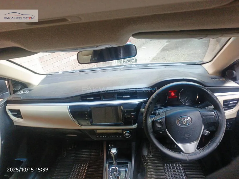 Toyota Corolla 2014 for Sale in Lahore Toyota Corolla 2014 for Sale in Lahore Image-10