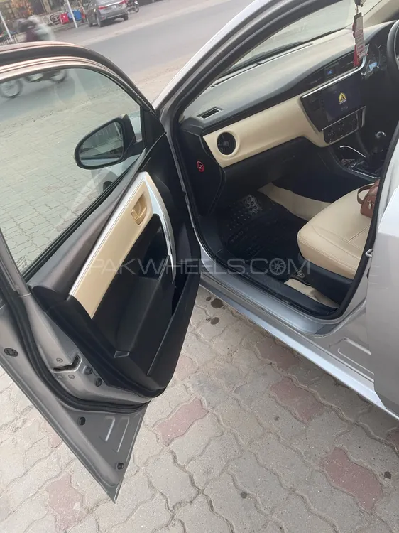 ٹویوٹا کرولا 2019 for Sale in شیخوپورہ ٹویوٹا کرولا 2019 for Sale in شیخوپورہ Image-13