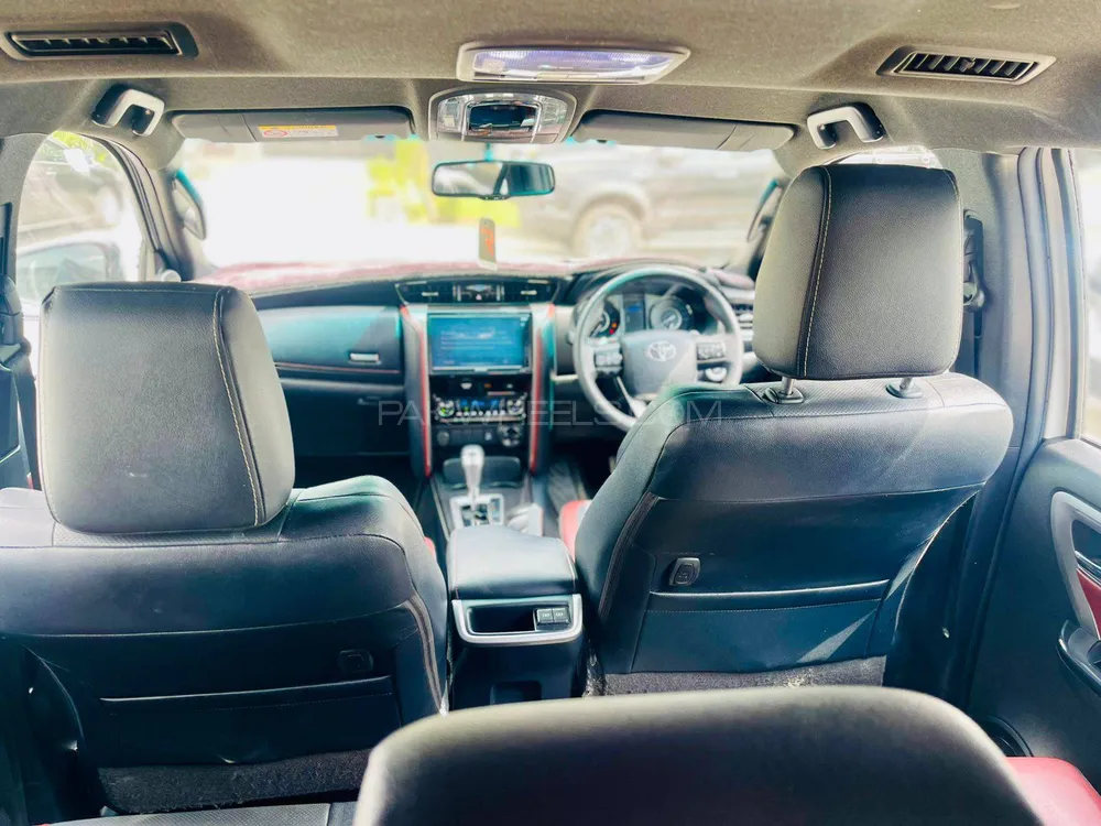 Toyota Fortuner 2022 for Sale in Islamabad Toyota Fortuner 2022 for Sale in Islamabad Image-14