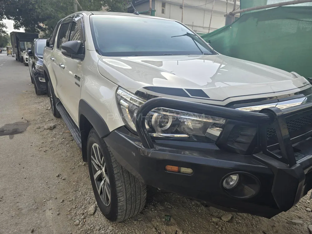 ٹویوٹا ہائیلکس 2018 for Sale in کراچی Image-1